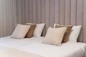 3 chambres, fer et planche à repasser, lit de bébé portatif, Wi-Fi
