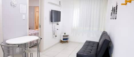 Apartment | 1 bedroom, premium bedding, pillow-top beds, desk