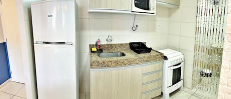 Apartment | Private kitchen | Fridge, microwave, oven, blender