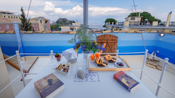 Studio, pemandangan laut | Teras/patio