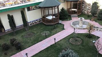 Quang cảnh nhìn từ nơi lưu trú