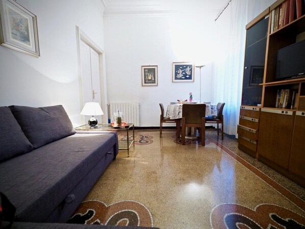 Apartment, 2 Bedrooms | Living area | Flat-screen TV - Comoda Centrale Casa Ravasco (Genoa)
