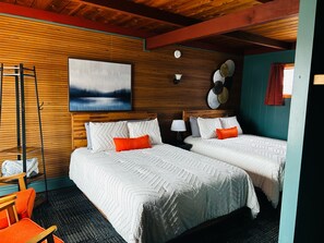 Comfort Room, 2 Queen Beds - Villa Moderne Motel (Charlevoix)