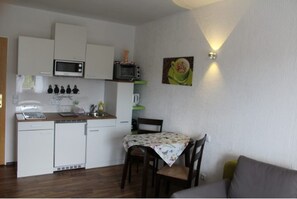 Apartment (Ferienwohnung 7) | Private kitchen