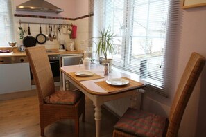 Apartment, Ground Floor | Private kitchen