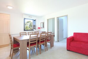 3 Bedrooms Duplex Apartment for 9 persons and 1 baby, with Balcony and 2 Bathrooms | Living area