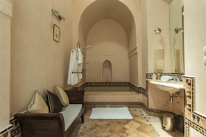 حمام