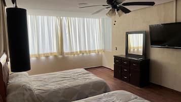 Luxury Room, 2 Double Beds, Air conditioning, Bay View