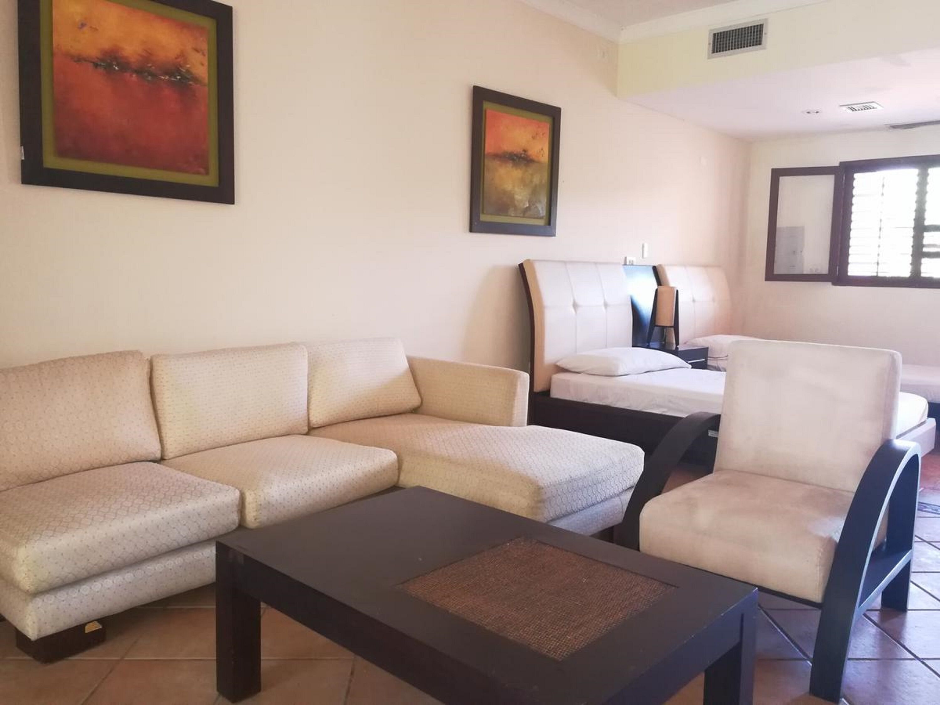 40-inch plasma tv with cable channels, tv