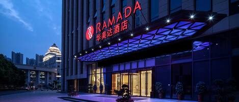 Facciata della struttura