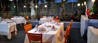 HR Hotel