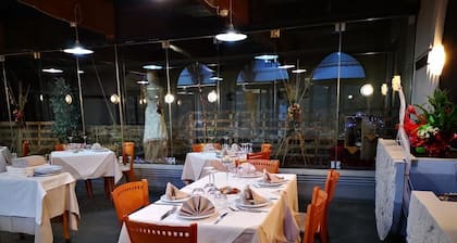 HR Hotel