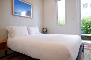 Bügeleisen/Bügelbrett, kostenloses WLAN, Bettwäsche