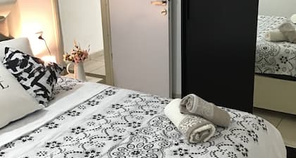 Cozy apartment at acco