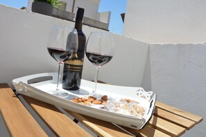 Outdoor dining - Amunì (Avola)