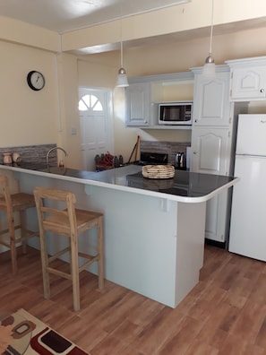 Standard Villa, 1 Bedroom, Non Smoking | Private kitchen - Amazon Villas (Soufrière)