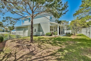 Porch - Rodgers Beach Retreat (Miramar Beach)