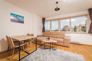 Classic Apartment, Multiple Beds, Sea View | Individually decorated, individually furnished, desk, soundproofing - Blue Marlin (Budva)
