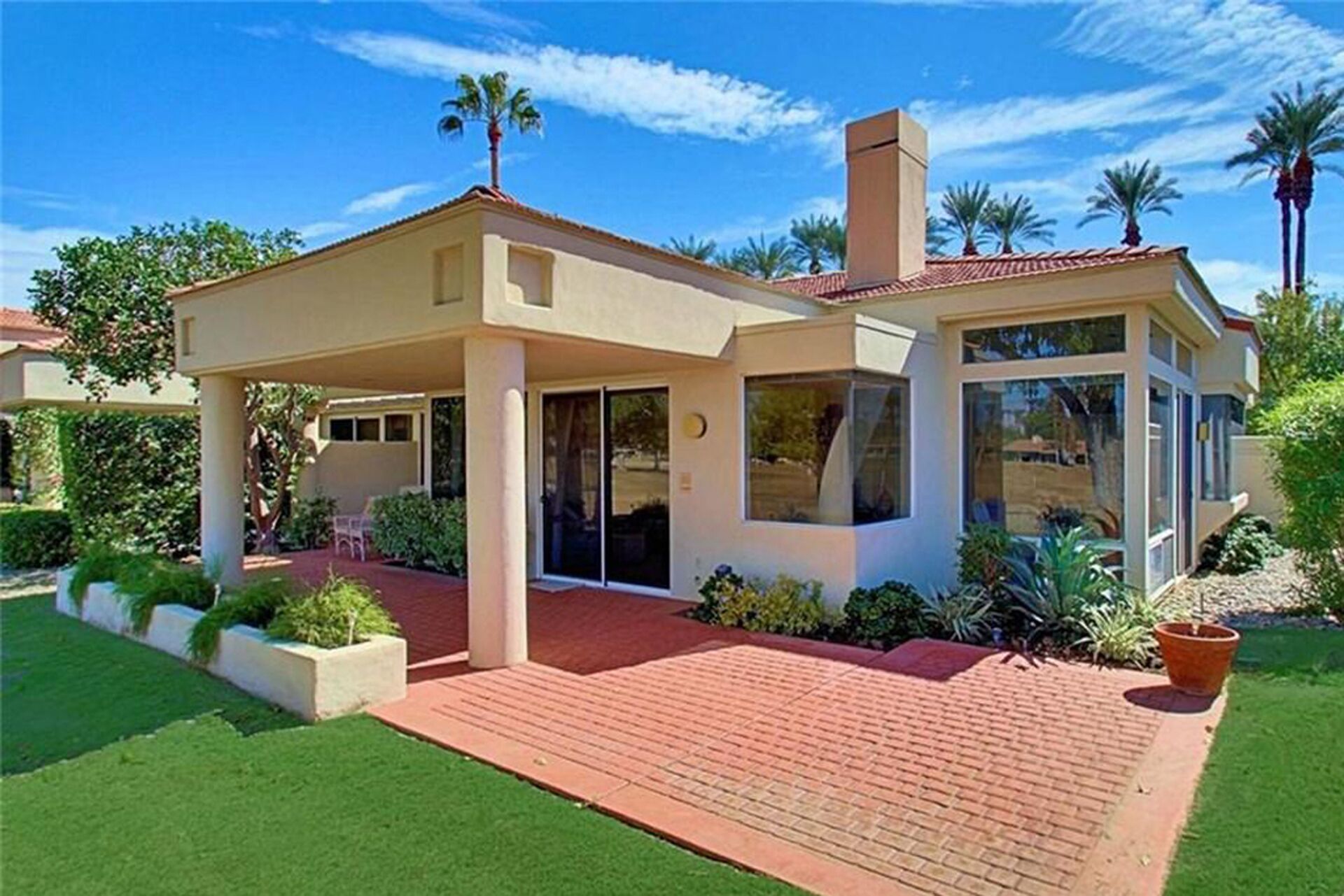 Lovely Condo in Desert Horizons
