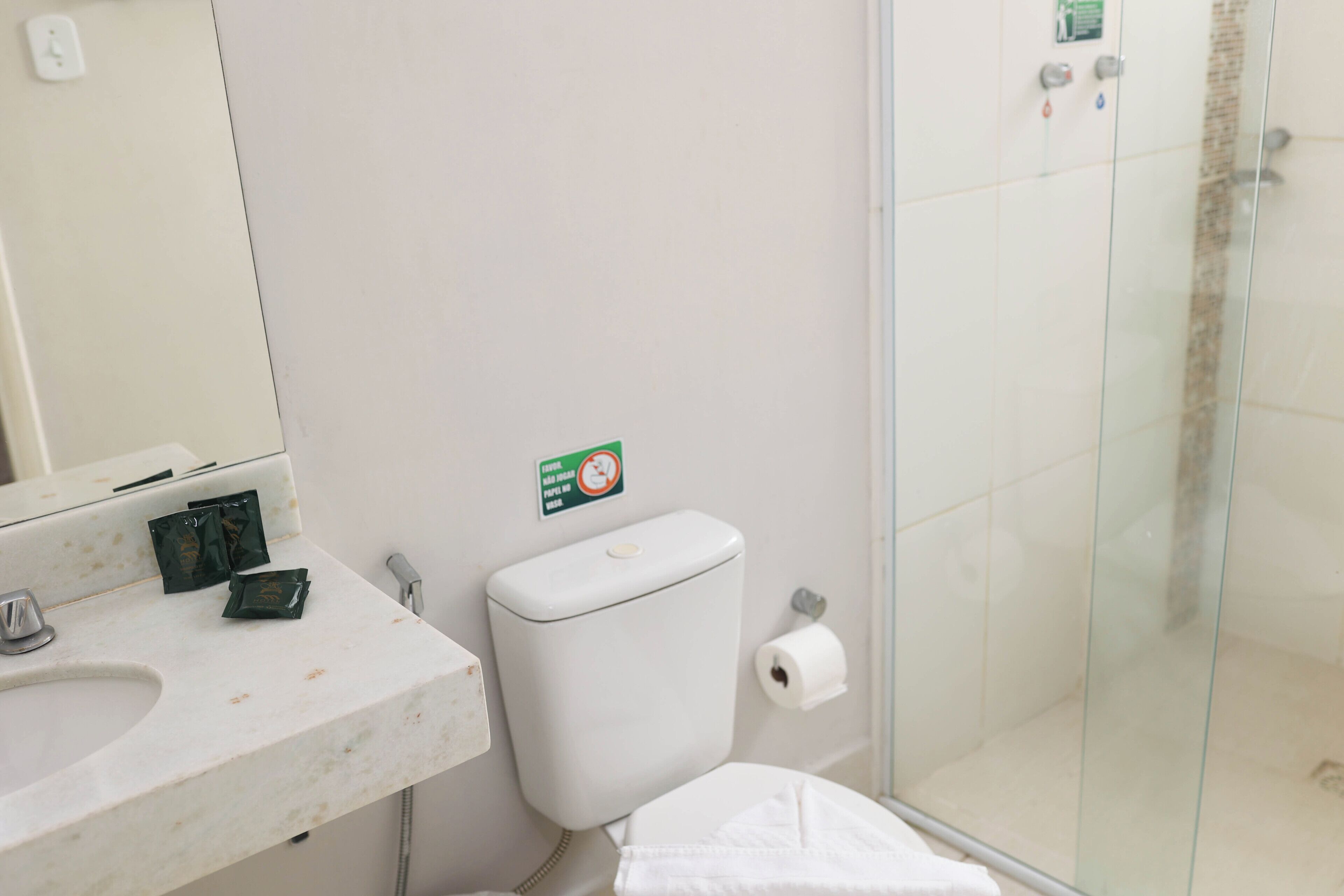 Superior Quadruple Room | Bathroom | Shower, free toiletries, towels, soap