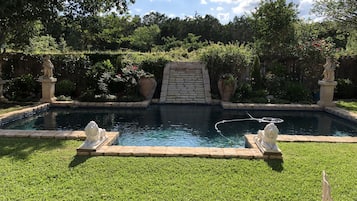 Piscine extérieure