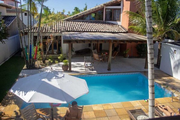 Outdoor pool, pool umbrellas, pool loungers