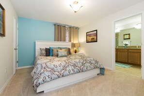 Townhome, 5 Bedrooms | 5 bedrooms, iron/ironing board, free WiFi - Storey Lake 4813 (Kissimmee)