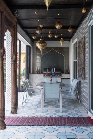 House, 6 Bedrooms | Interior