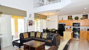 House, 6 Bedrooms | Living area | TV, DVD player