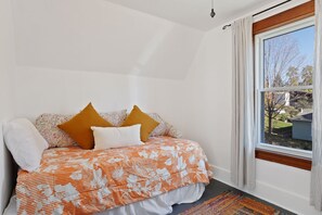 4 bedrooms, iron/ironing board, free WiFi, bed sheets - Villa Del Lago - Lakehouse on Lake Pepin (Pepin)