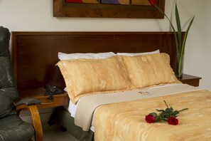 Executive Single Room, 1 Double Bed, City View | Blackout curtains, iron/ironing board, free WiFi, bed sheets