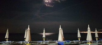 LUXURY HOLIDAY HOUSE FRONT OF SEA FORMIA VINDICIO