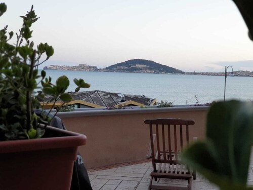 MAISON DE VACANCES DE LUXE AU FRONT DE MER FORMIA VINDICIO