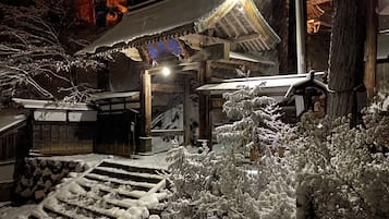 雪地及滑雪運動