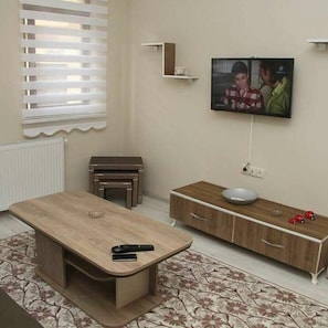 Suíte superluxo, 1 quarto, para fumantes, vista para a cidade | Camas extras/dobráveis (sobretaxa), Wi-Fi de cortesia