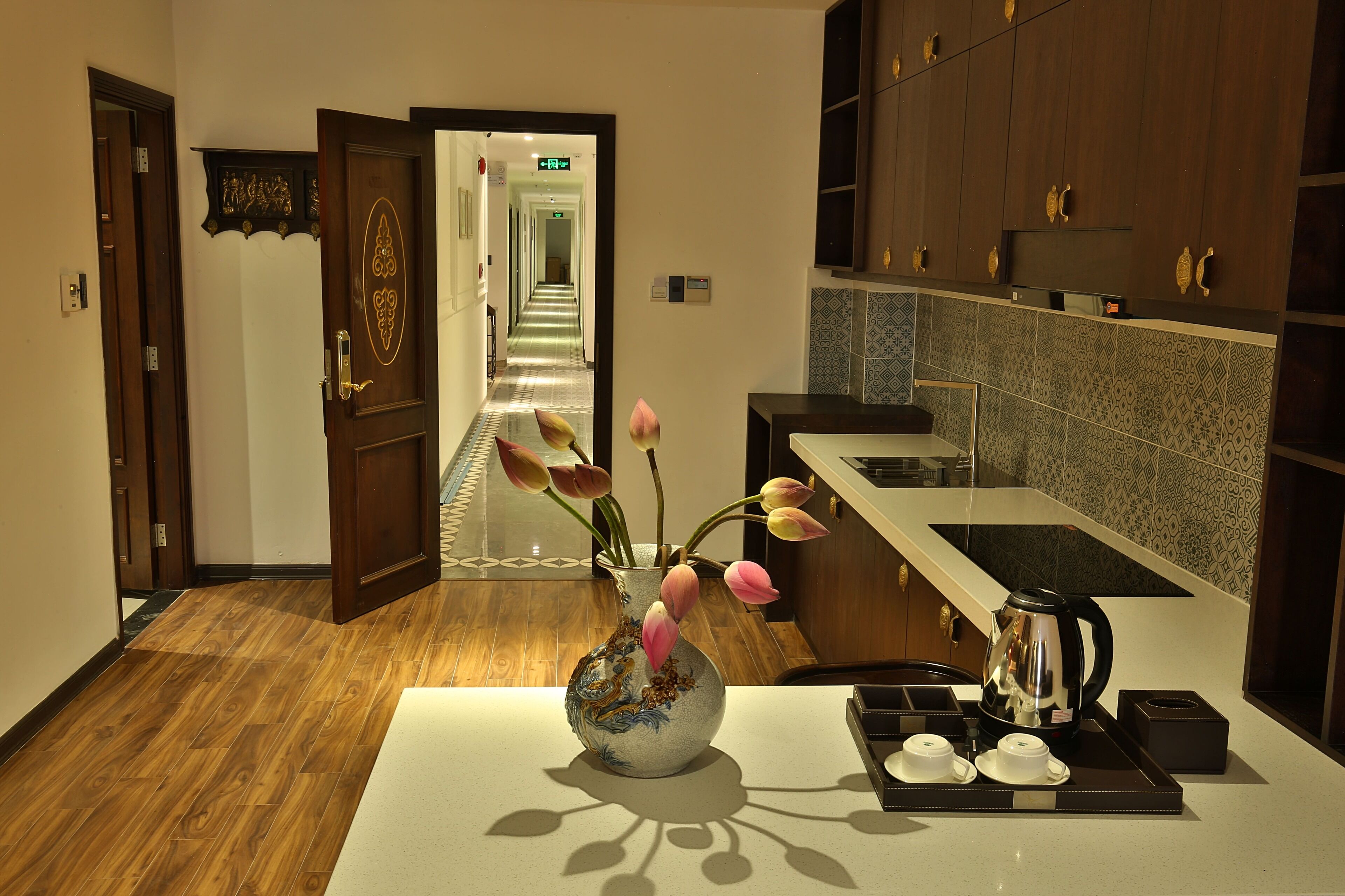 apartment, 1 bedroom | 1 bedroom, minibar, in-room safe, desk