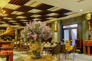 Lobby-Lounge