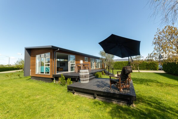 Rumah, 3 kamar tidur | Teras/patio