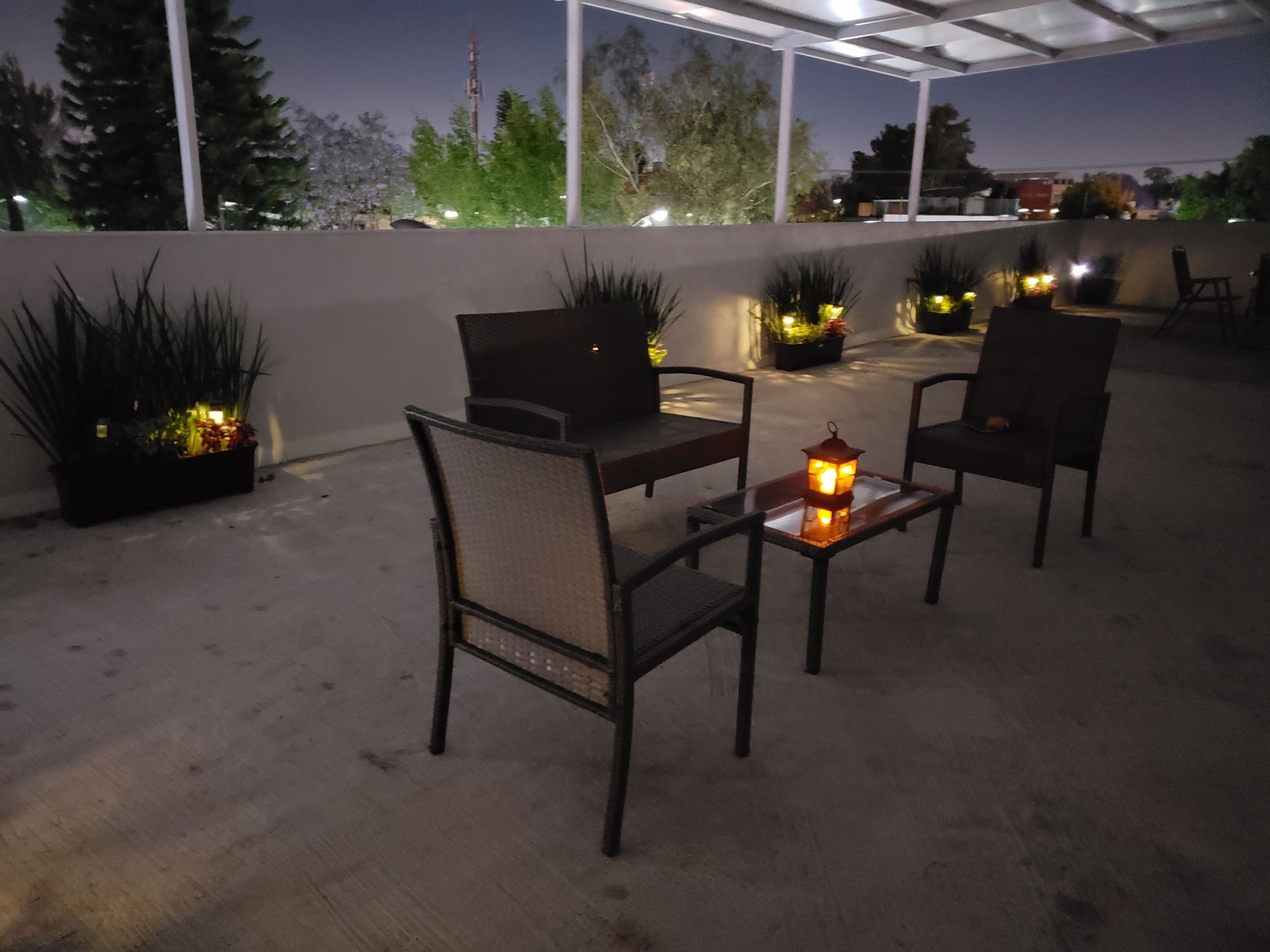 Habitación urbana, 1 cama matrimonial, vista a la ciudad | Café