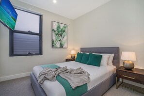 スーペリア アパートメント ベッド (複数台) シティビュー | デスク、ノートパソコン用作業スペース、アイロン / アイロン台、ベビーベッド