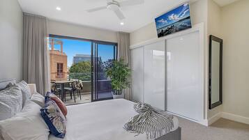 Superior Apartment, Multiple Beds, City View | Desk, laptop workspace, iron/ironing board, cribs/infant beds