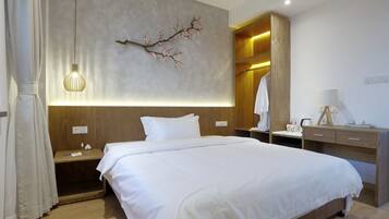 Suite clásica | Escritorio, cortinas opacas, sistema de insonorización y wifi gratis