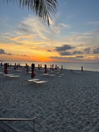 Beach bar