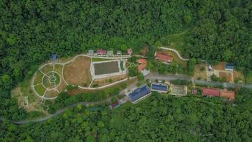 Superior Room | Minibar, desk, blackout drapes, free WiFi