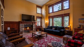 Smart TV, fireplace, DVD player, books