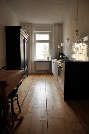 Apartment, 1 Bedroom | 1 bedroom, individually decorated, individually furnished - Schöner Wohnen im Denkmal (Leipzig)