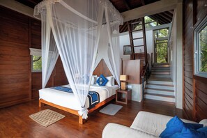 Chalet de lujo, varias camas, vista a la montaña | Ropa de cama de alta calidad y edredón 