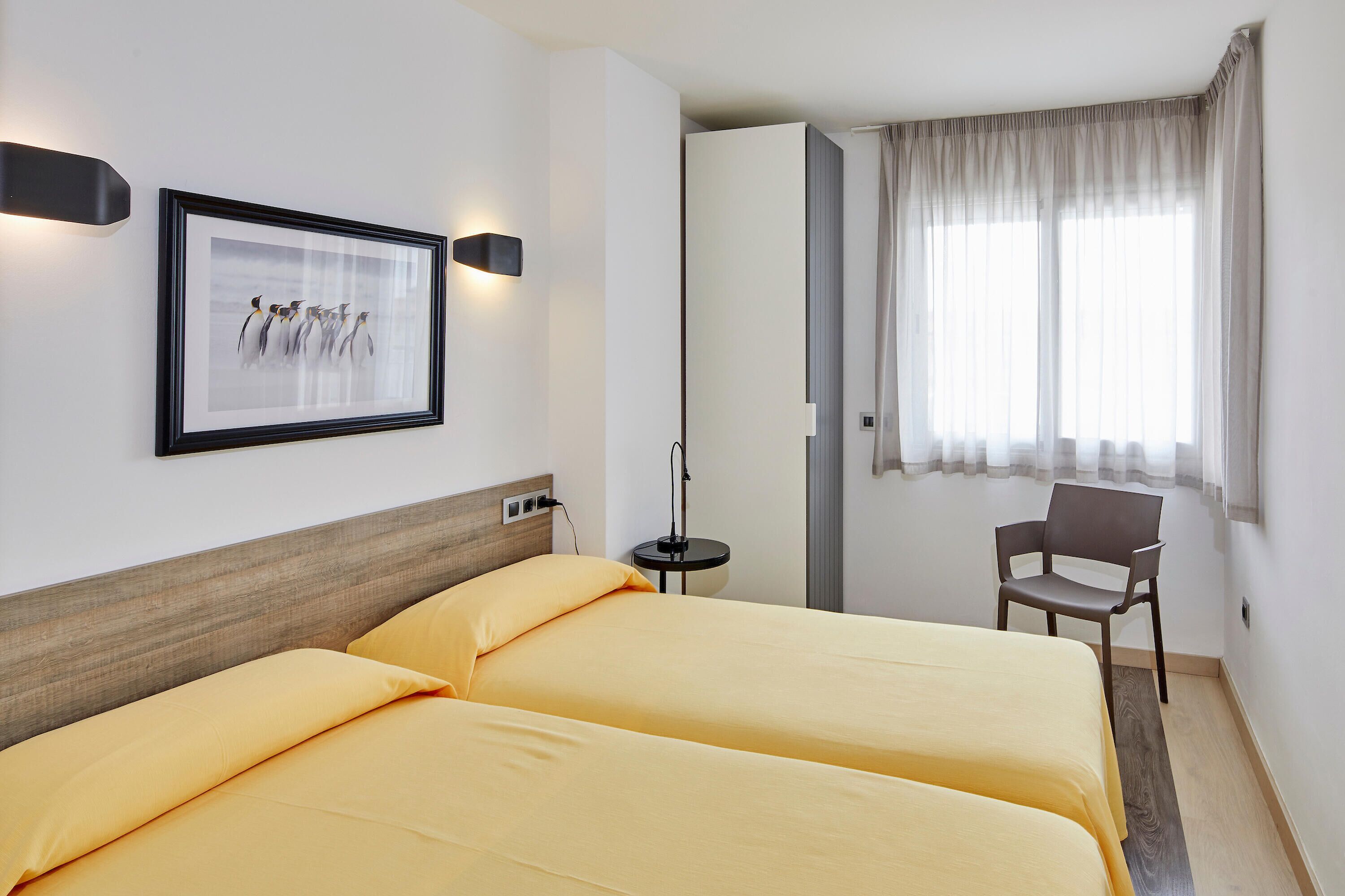 2 bedrooms, iron/ironing board