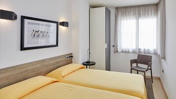 2 bedrooms, iron/ironing board