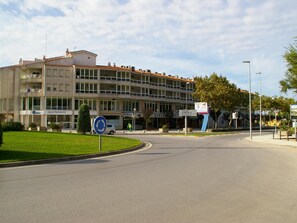 Esterni